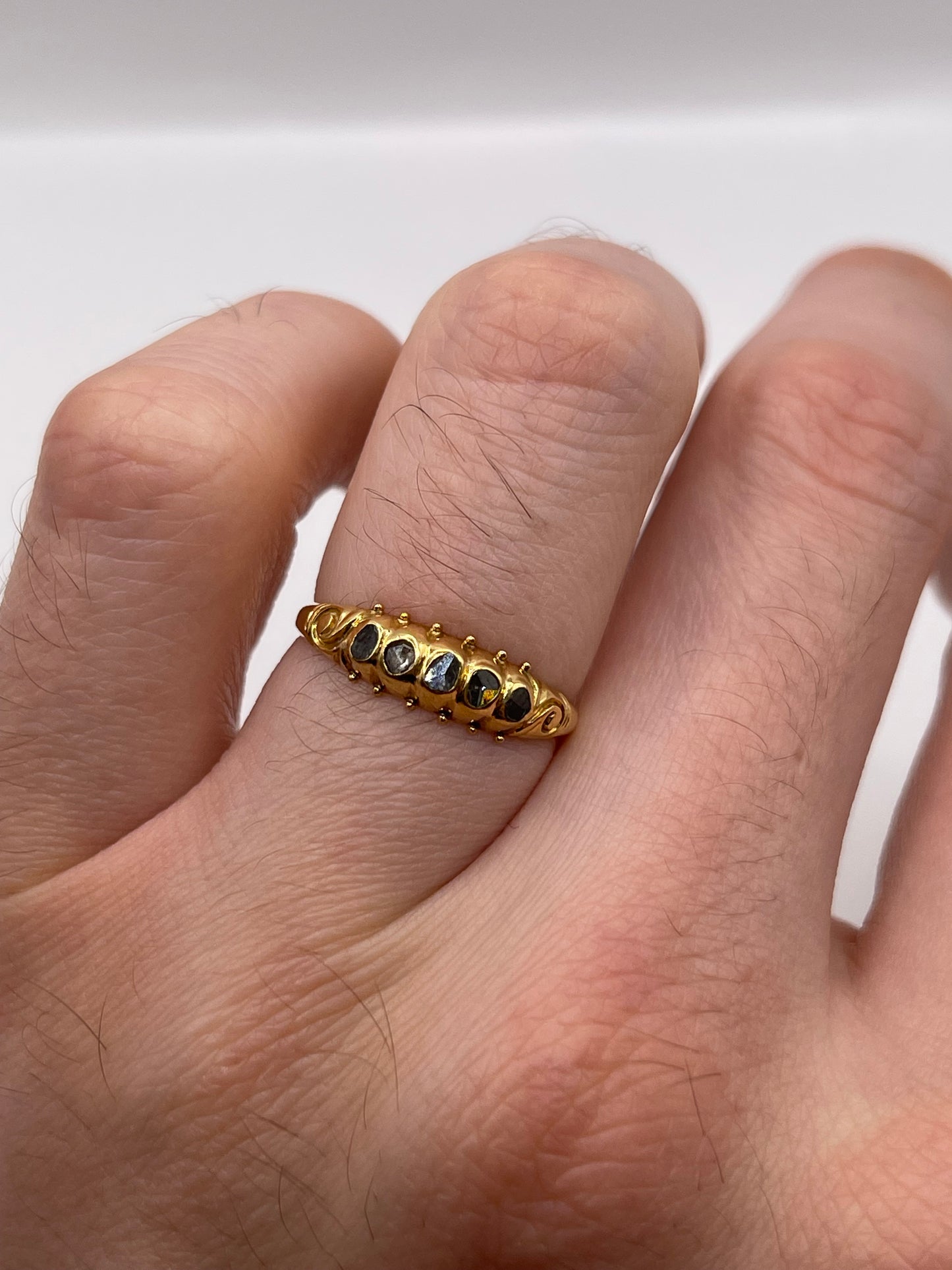 18ct gold rough cut diamond ring