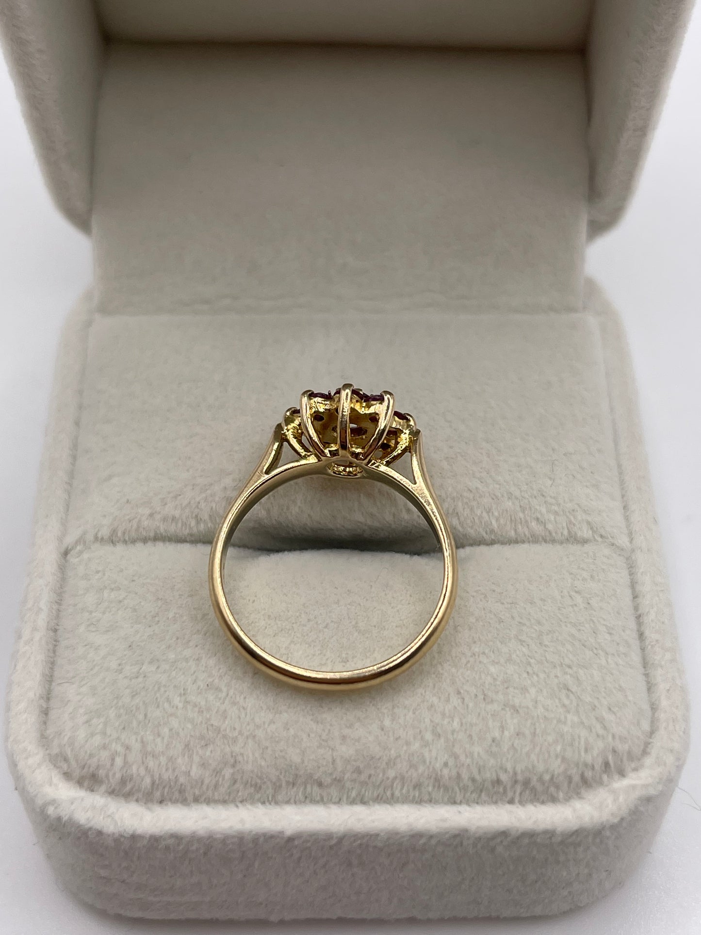9ct gold ruby cluster ring
