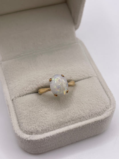 9ct gold opal ring