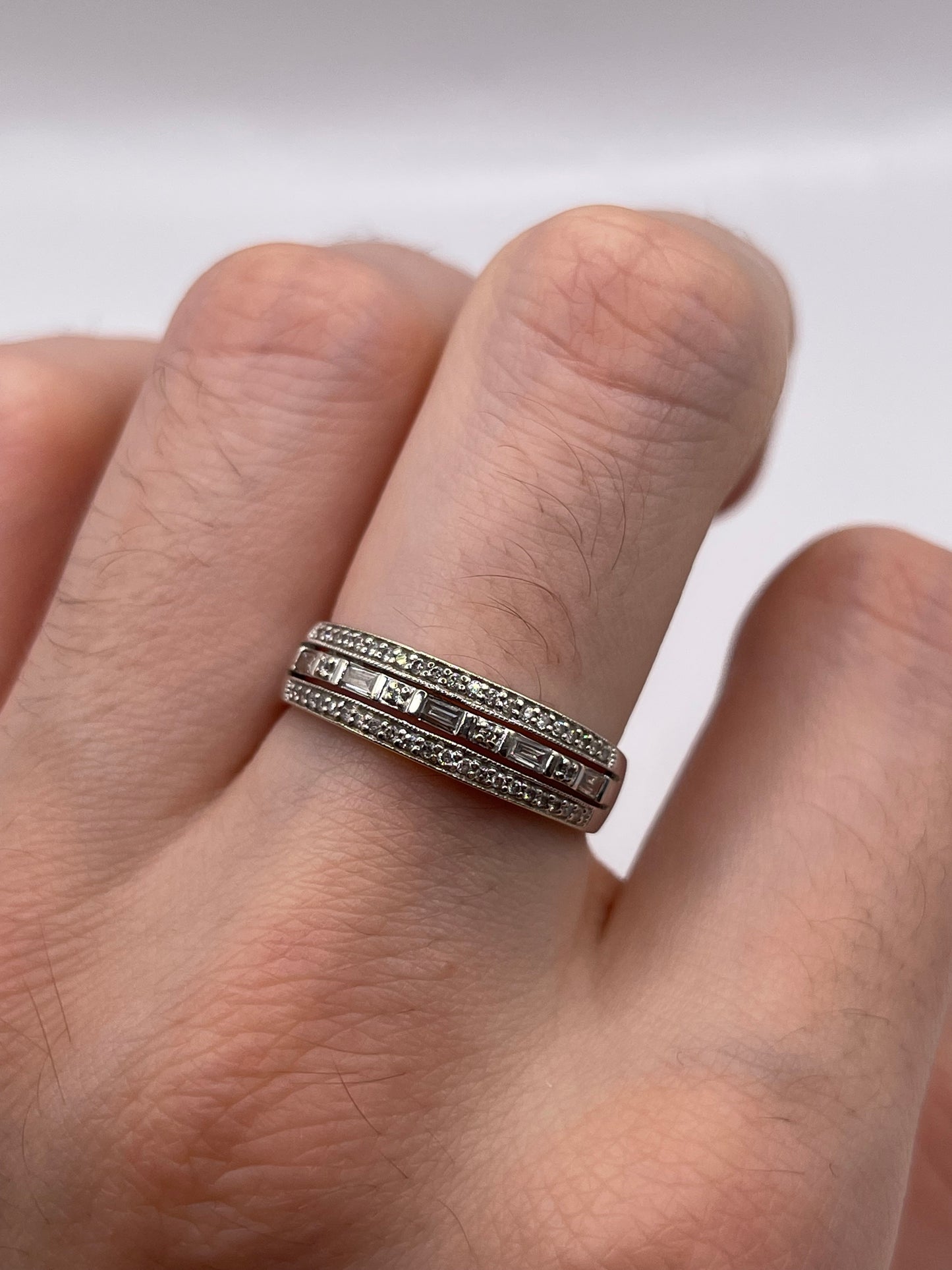 9ct white gold diamond cluster ring
