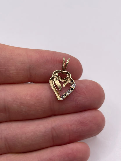 9ct gold sapphire and diamond pendant