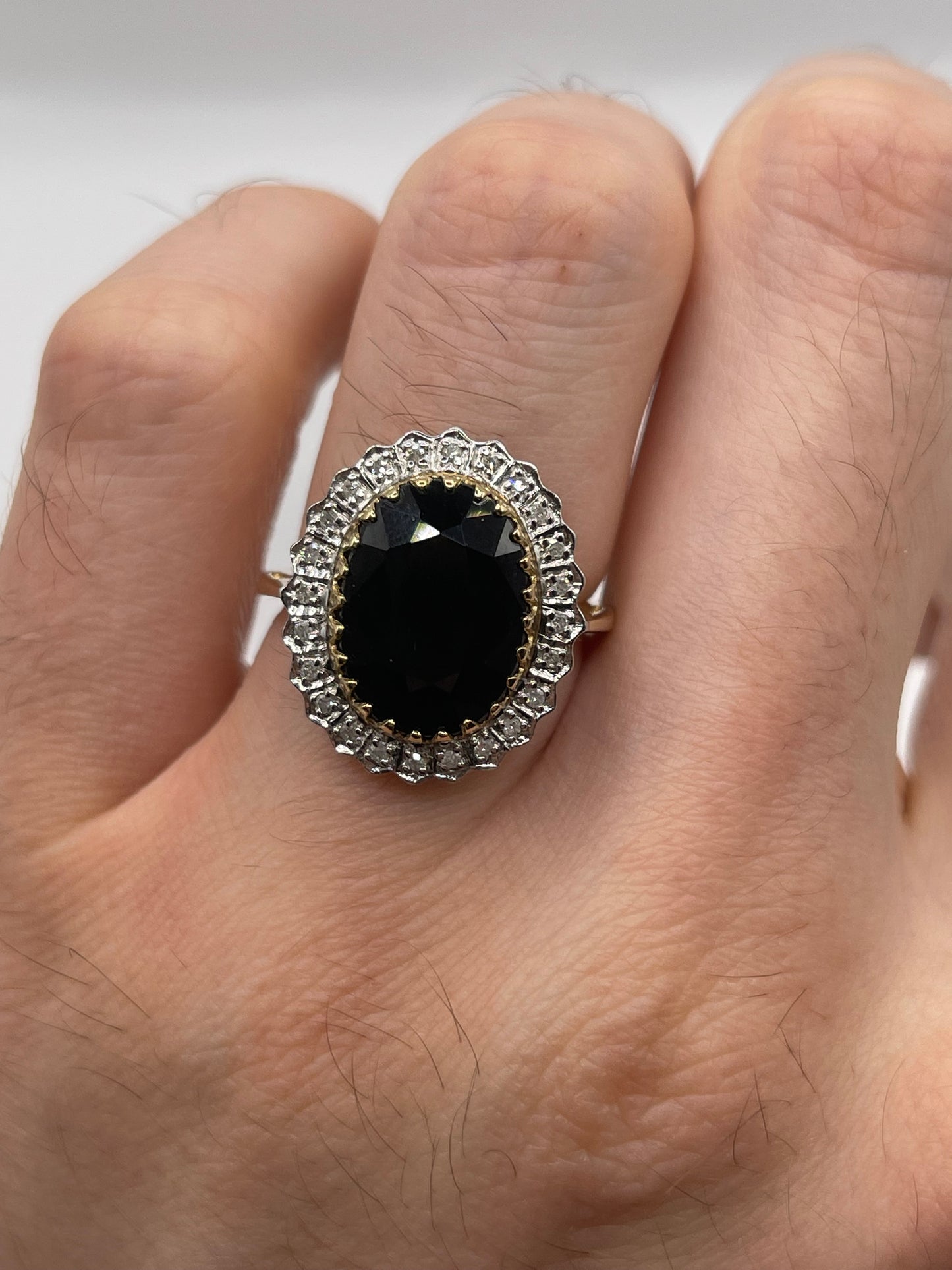 9ct gold sapphire and diamond ring
