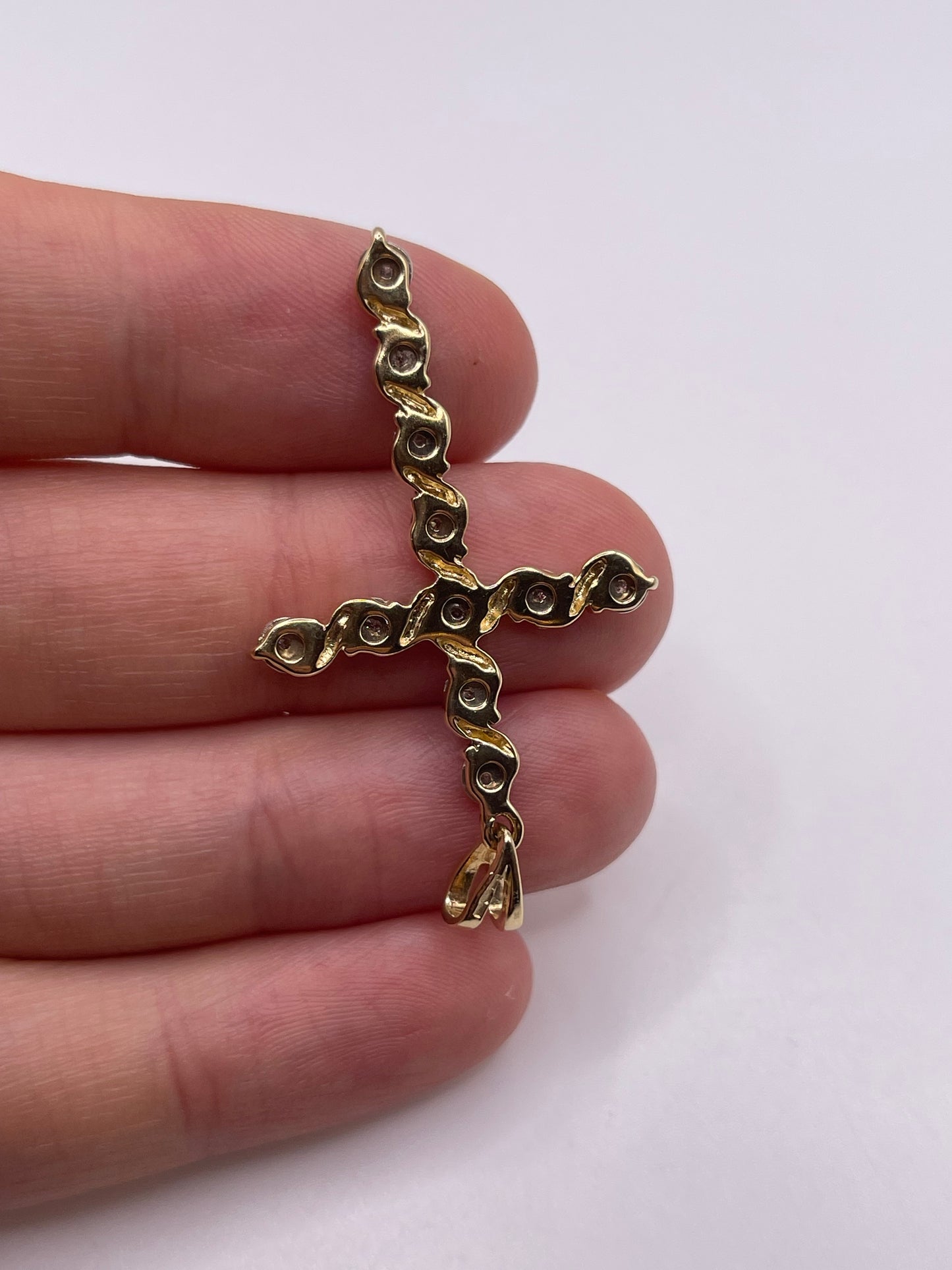 9ct gold diamond cross pendant