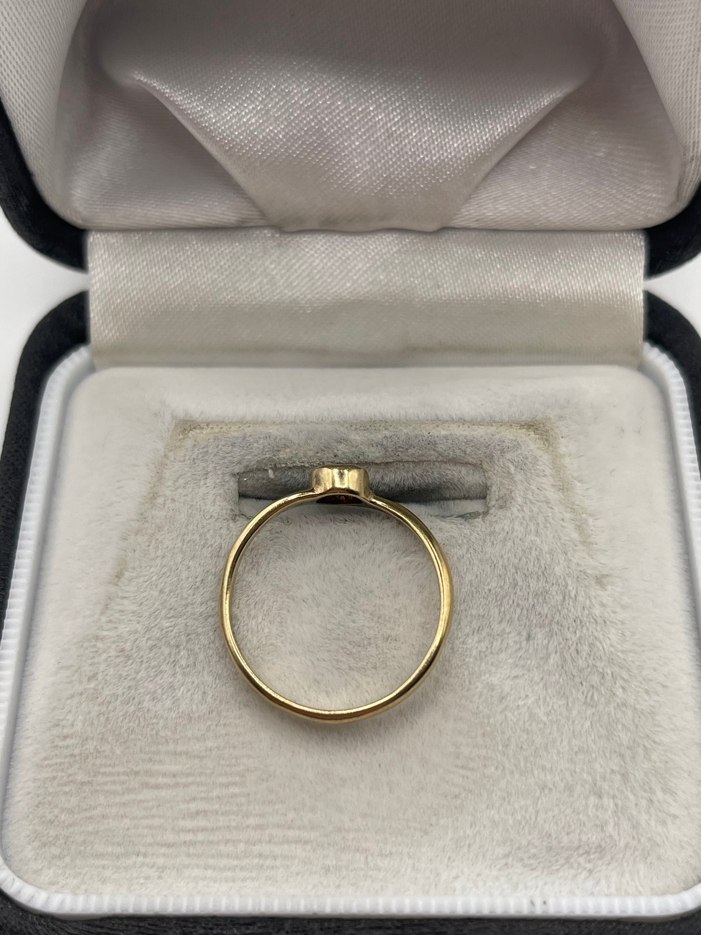 9ct gold tourmaline ring