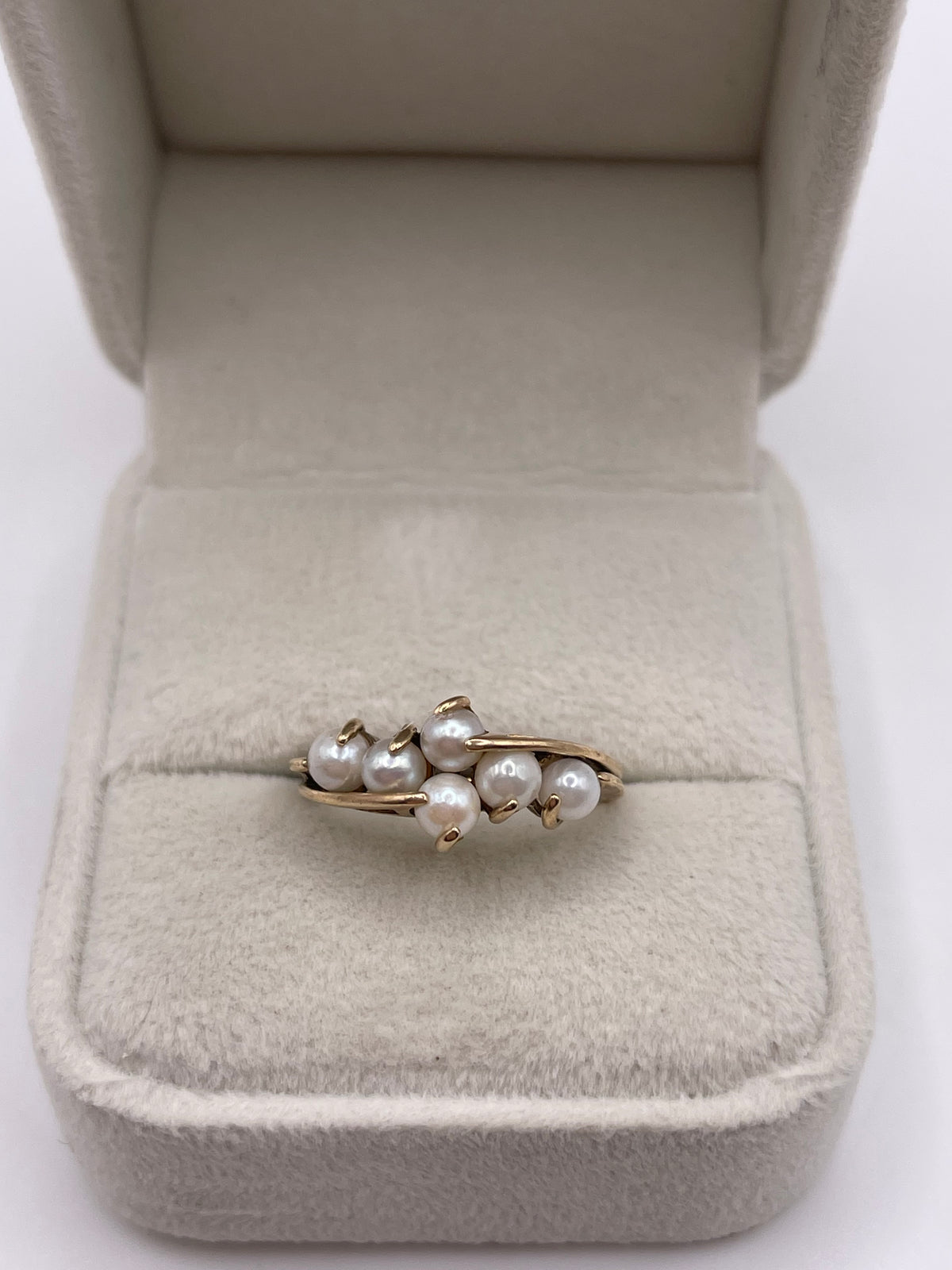 9ct gold pearl cluster ring