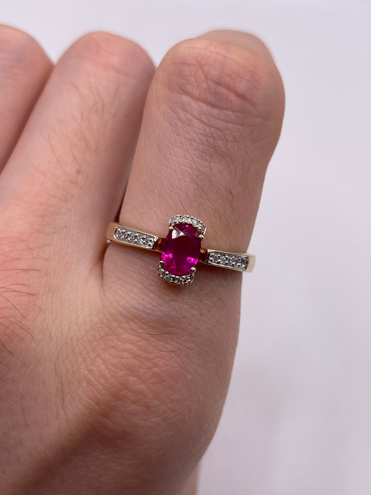9ct gold ruby and diamond ring