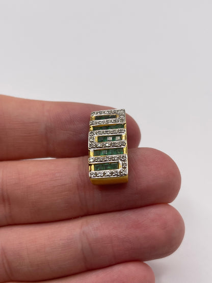18ct gold emerald and diamond pendant