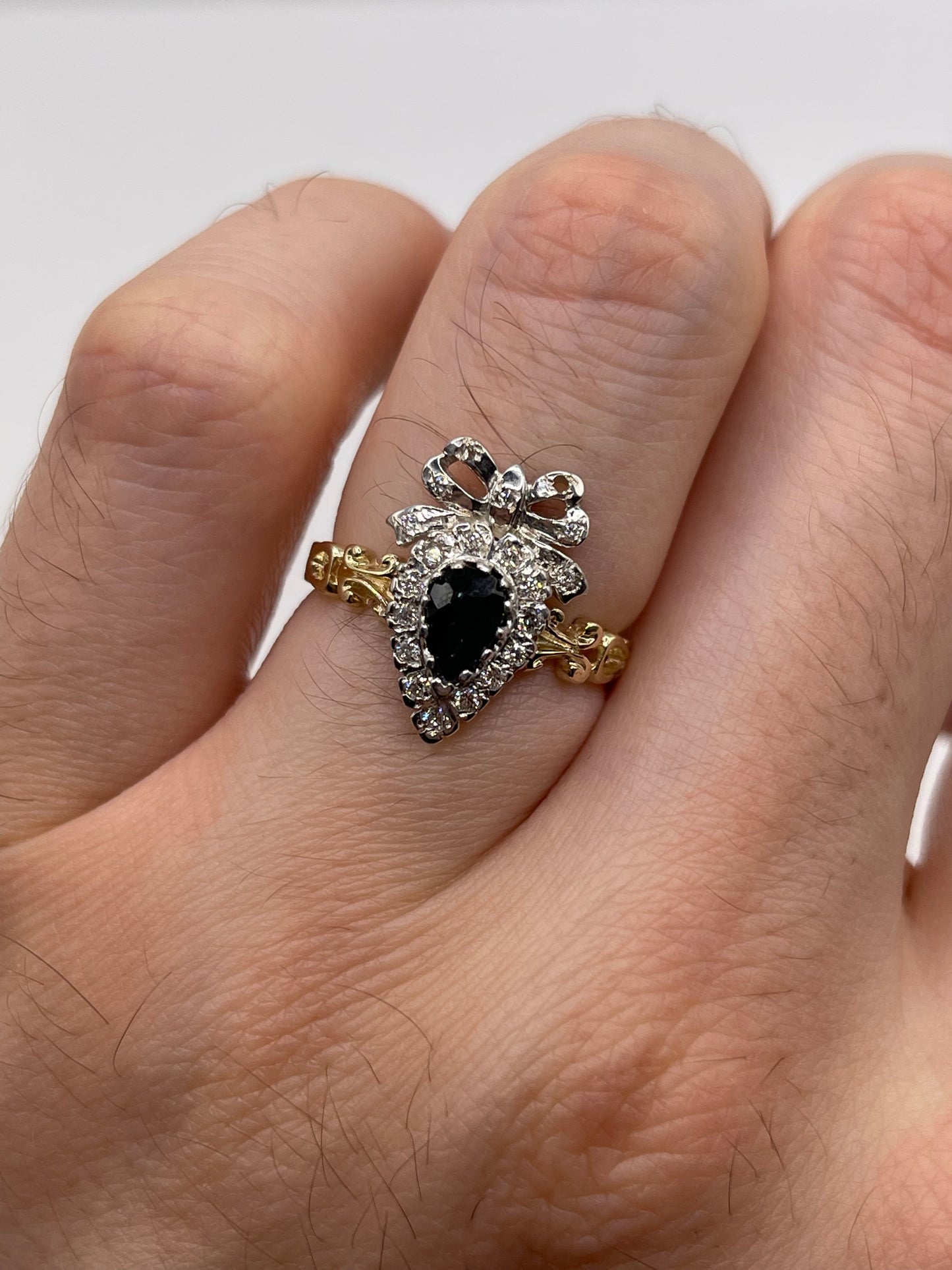 9ct gold sapphire and diamond heart ring