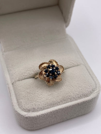 9ct gold sapphire cluster ring