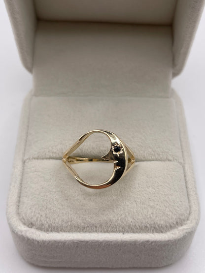 9ct gold sapphire moon ring