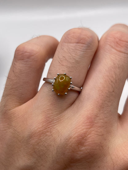 9ct white gold opal ring