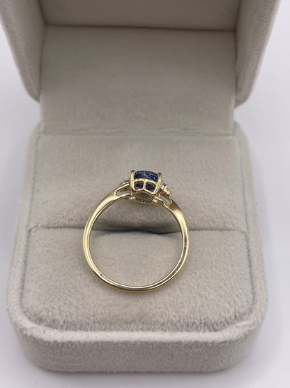 9ct gold kyanite and diamond ring