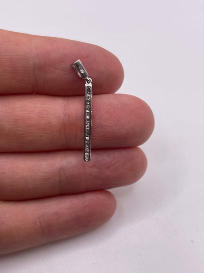 9ct white gold diamond pendant
