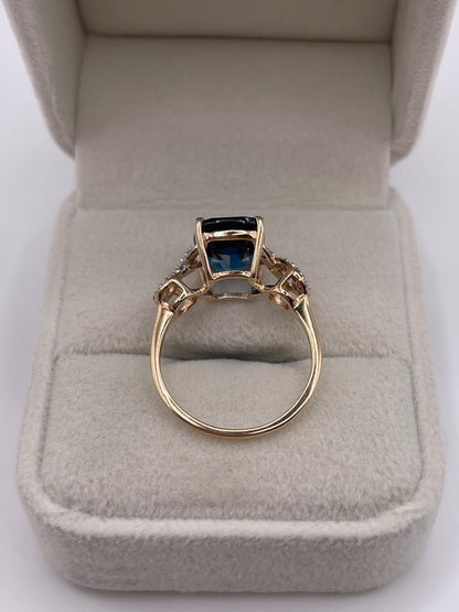 9ct gold topaz and zircon ring
