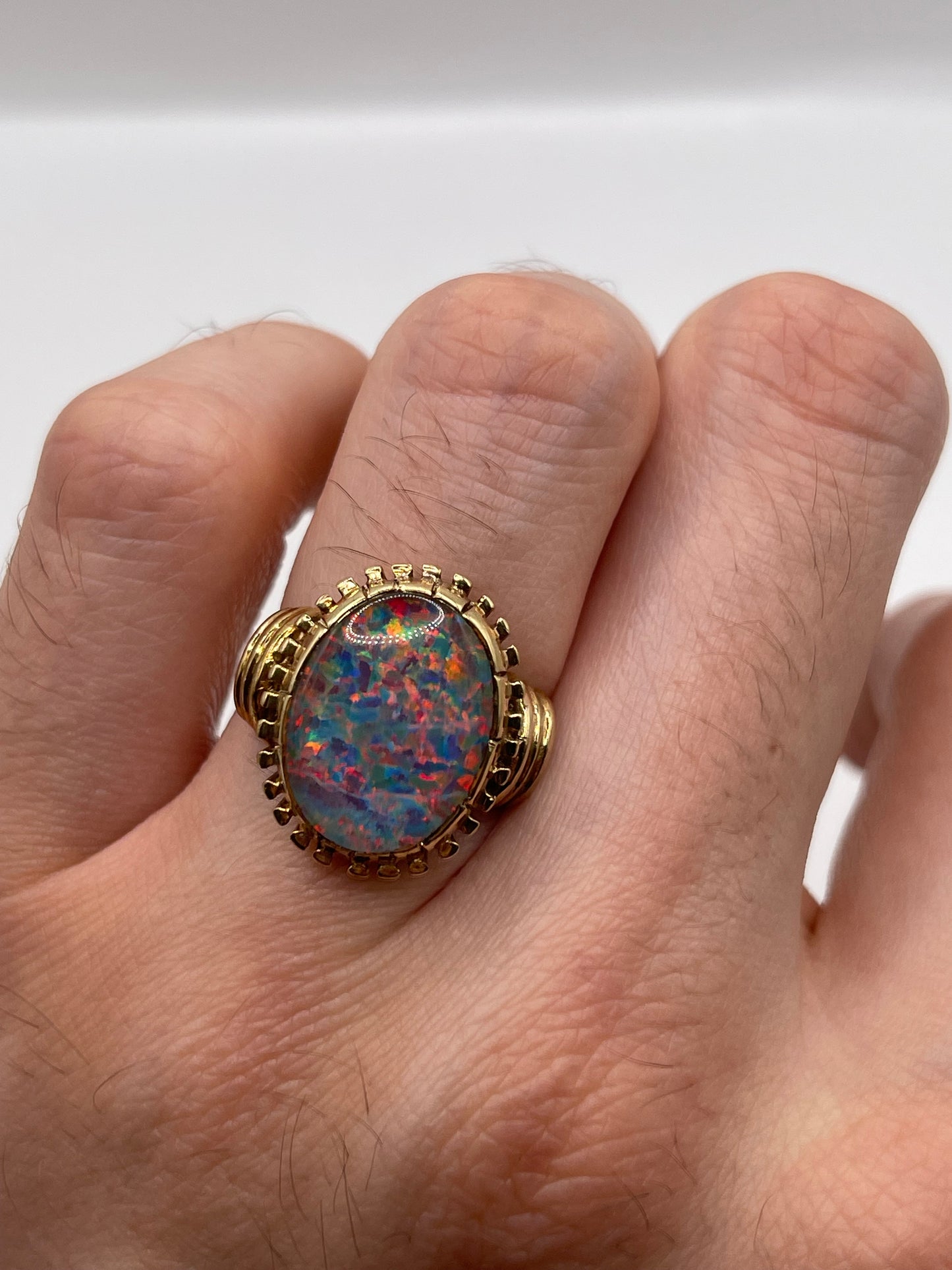 9ct gold opal triplet ring