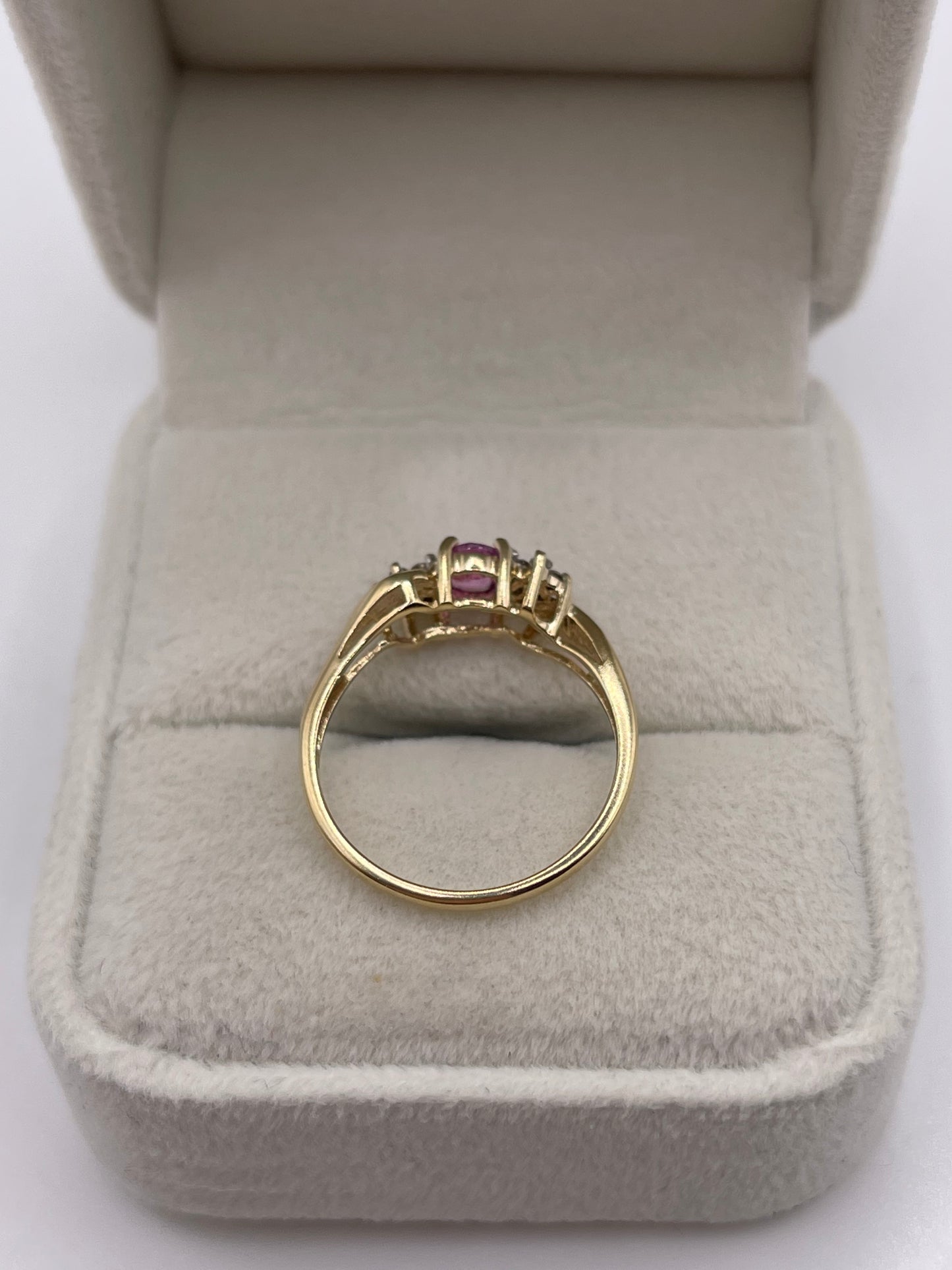 9ct gold pink sapphire and diamond ring