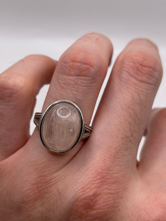 Silver rose quartz ring
