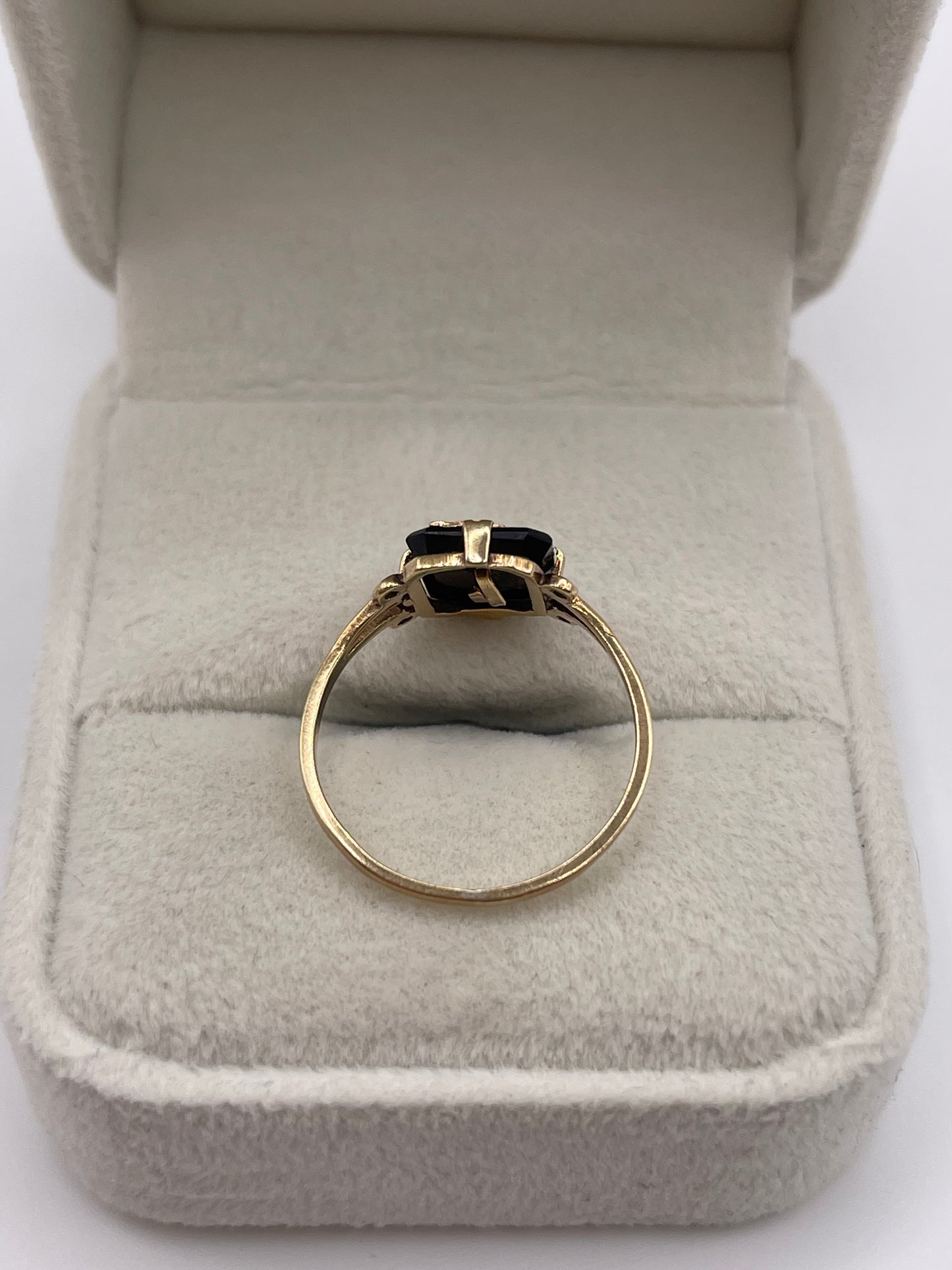 9ct gold onyx initial ring