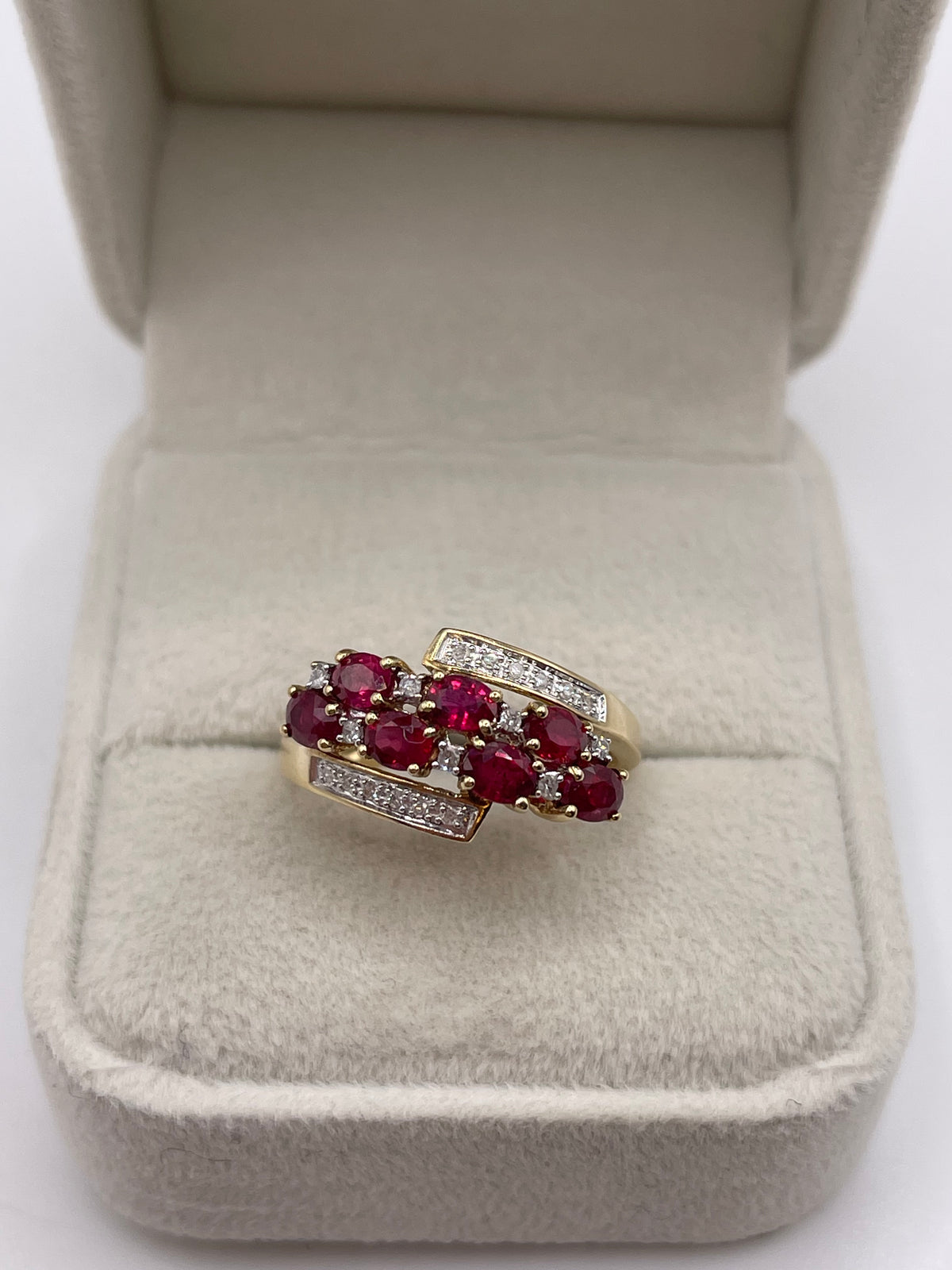 9ct gold ruby and diamond ring