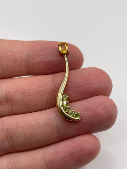 9ct gold sapphire pendant
