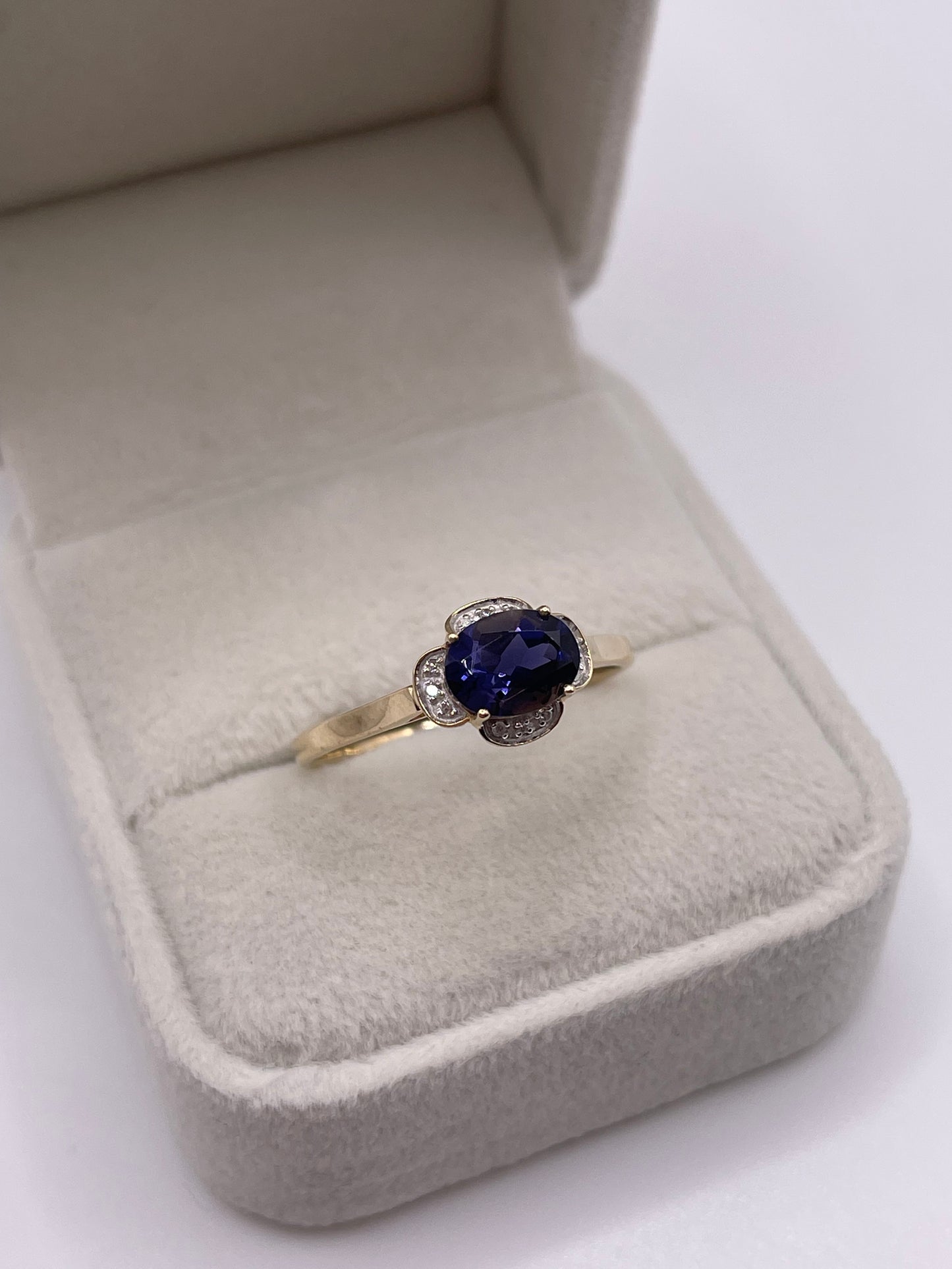 9ct gold iolite and diamond ring