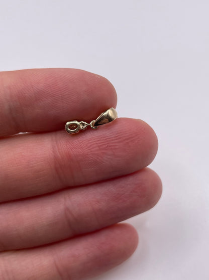 9ct gold quartz and zircon pendant