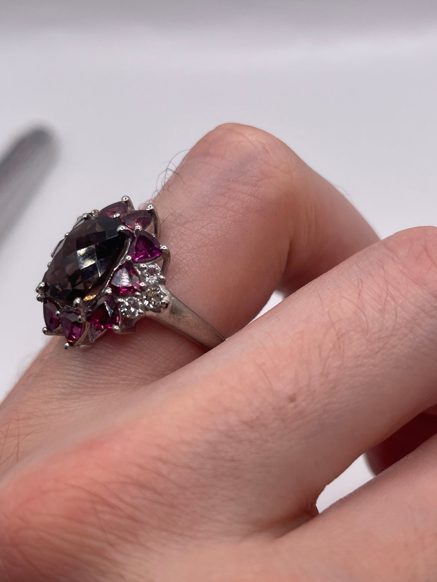 Silver gemstone ring