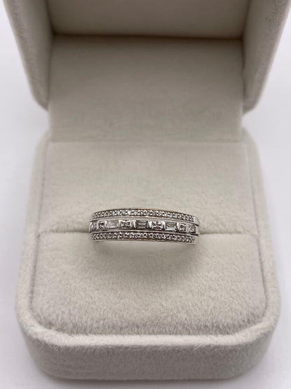 9ct white gold diamond cluster ring