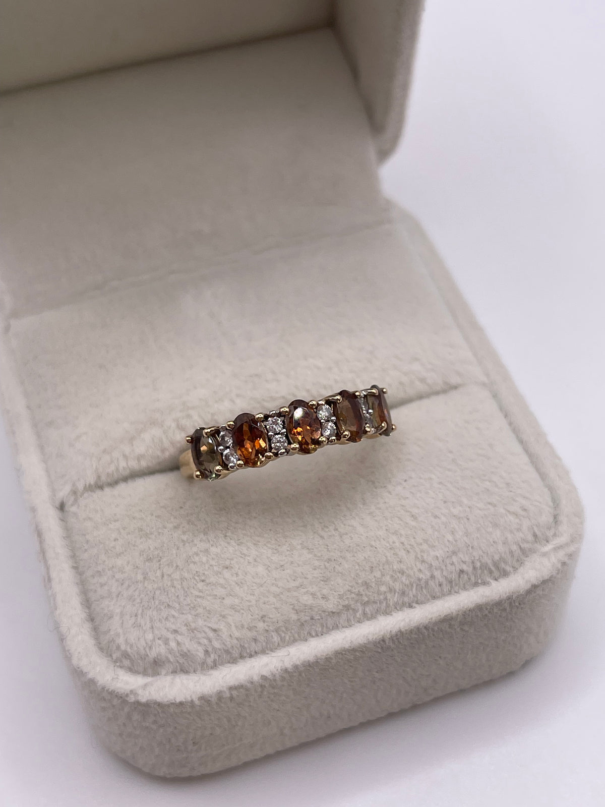 9ct gold andesine and zircon ring