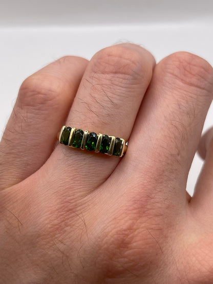 9ct gold diopside ring