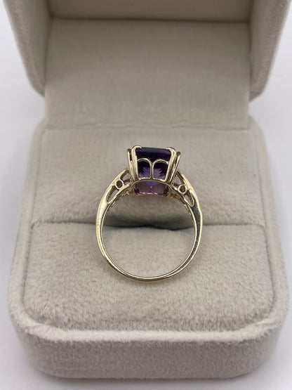 9ct gold amethyst ring
