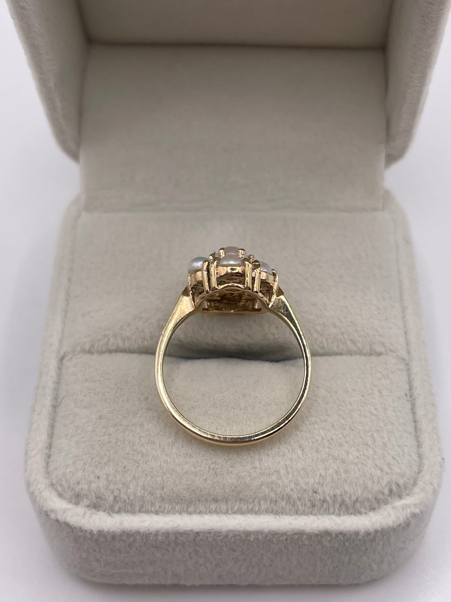 9ct gold pearl cluster ring