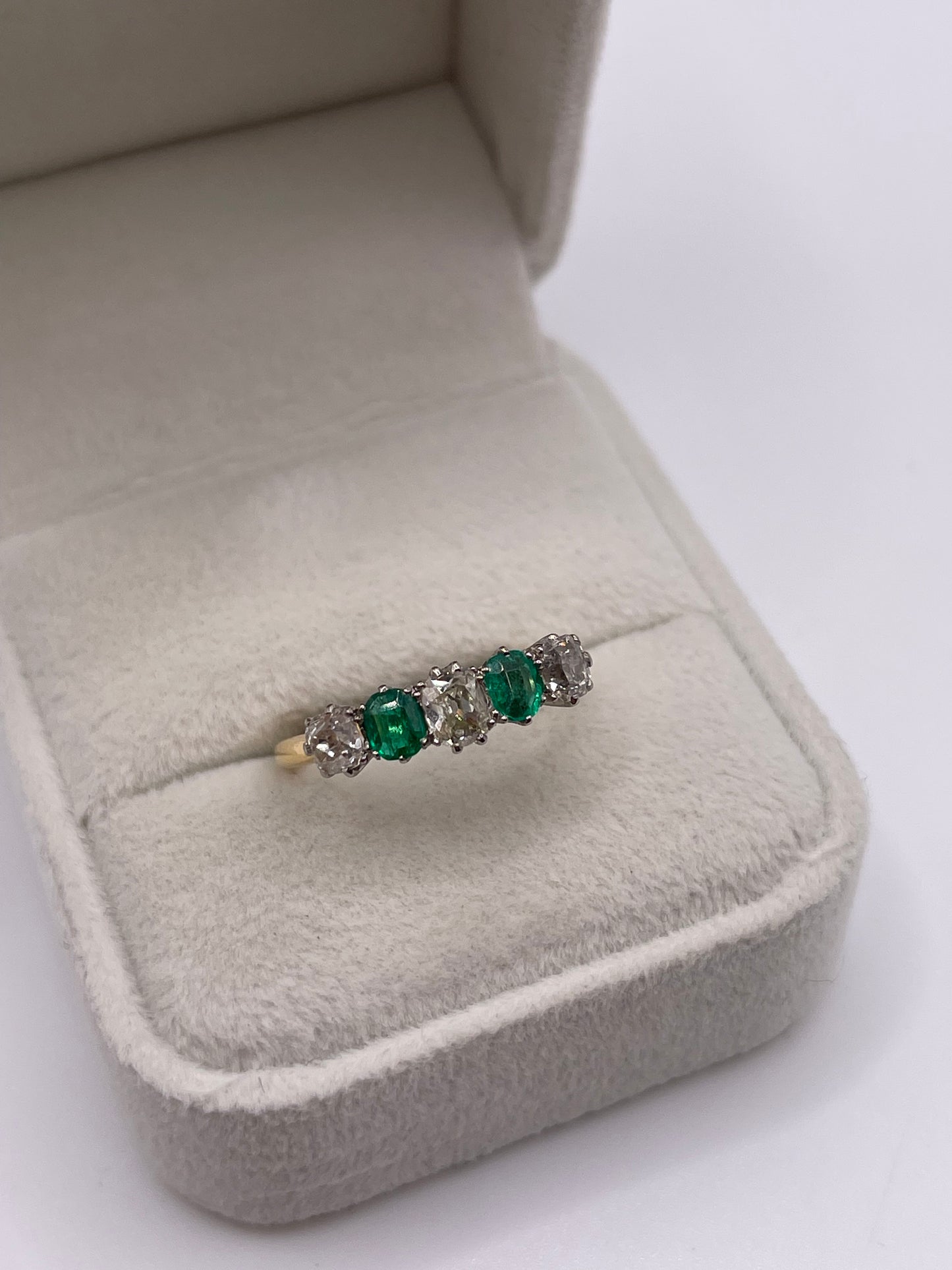 Antique 18ct gold emerald and diamond ring