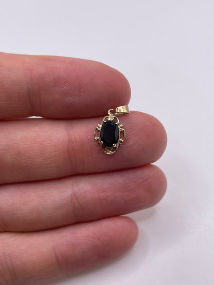 9ct gold sapphire pendant