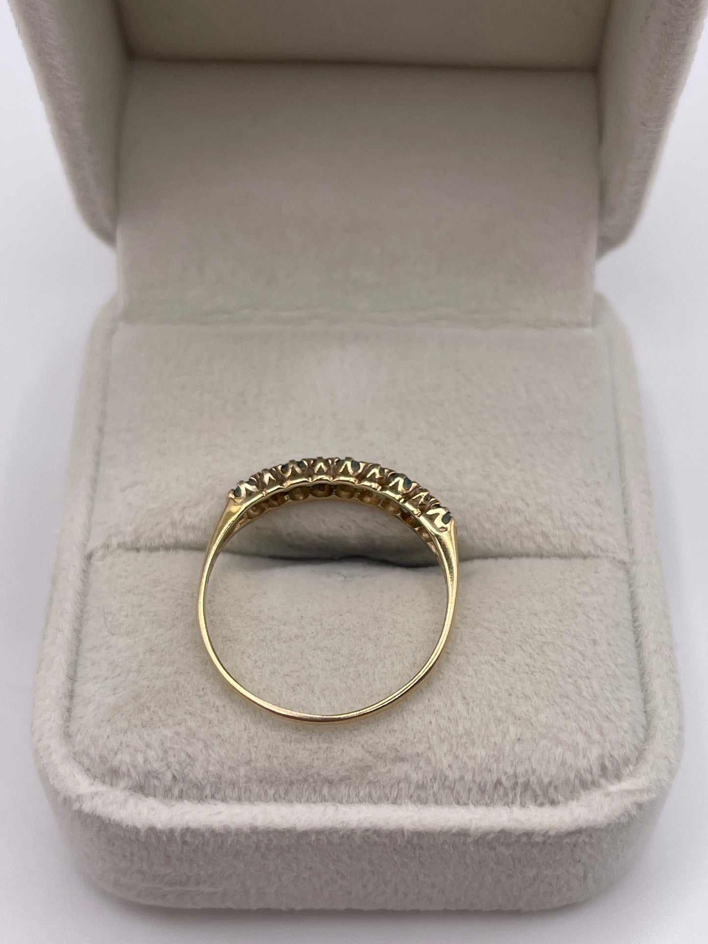 9ct gold emerald and diamond ring