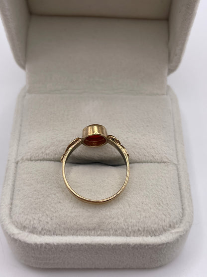 9ct gold coral ring