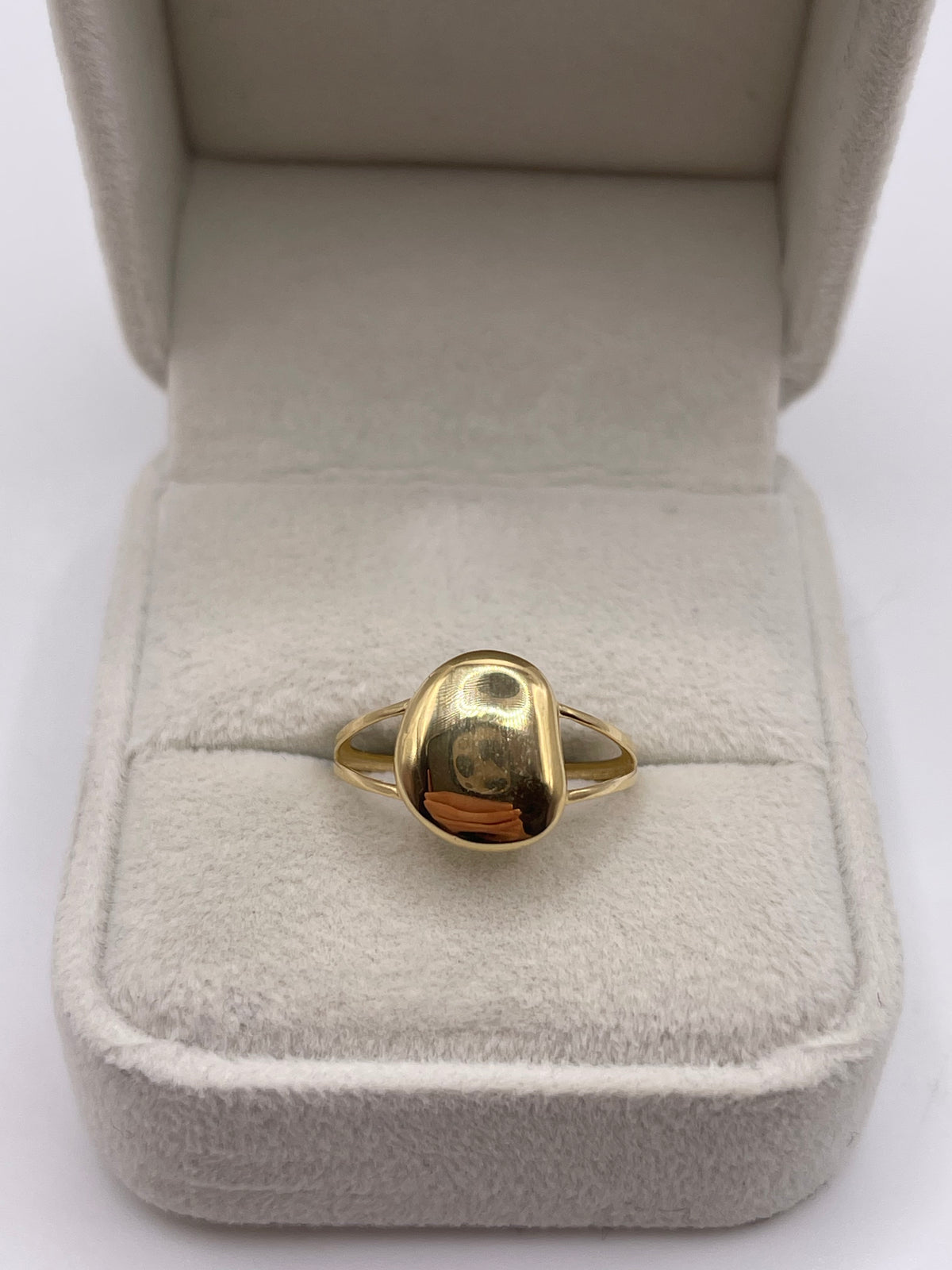 18ct gold ring