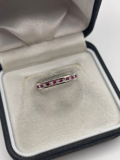 18ct white gold ruby and diamond ring