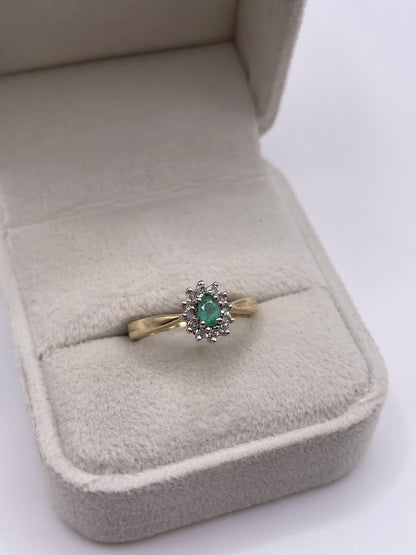 9ct gold emerald and diamond ring