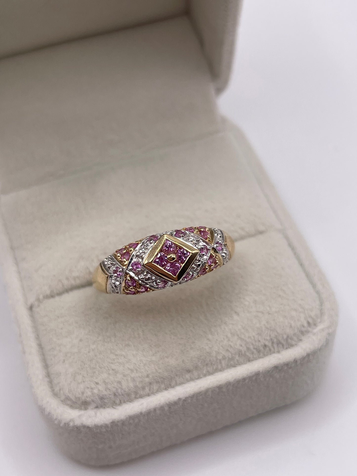 9ct gold pink sapphire cluster ring