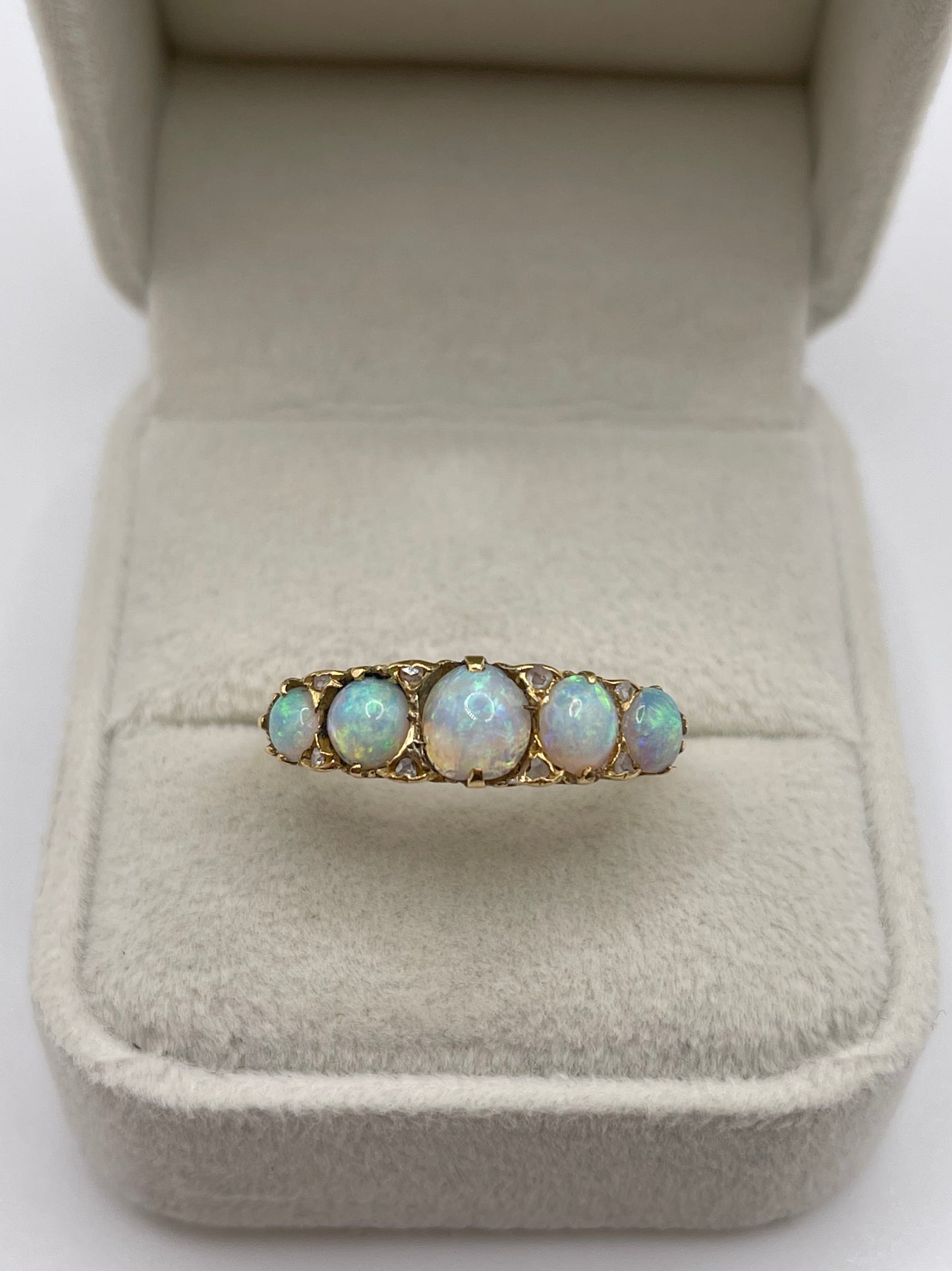 Antique 18ct gold opal and diamond ring