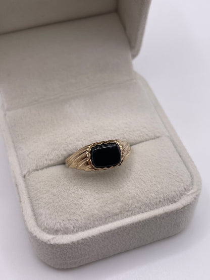 9ct gold onyx signet ring