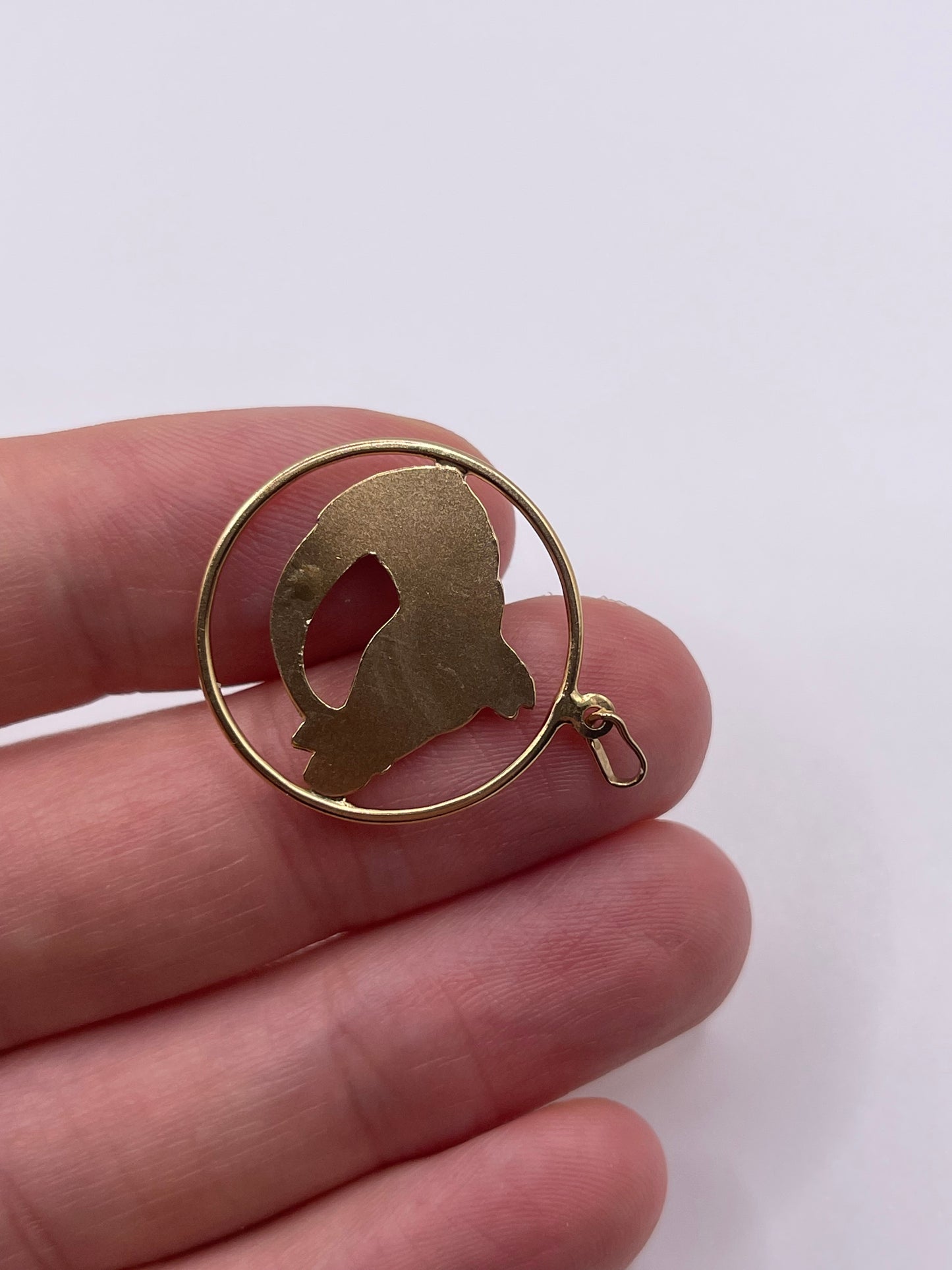 9ct gold horse pendant
