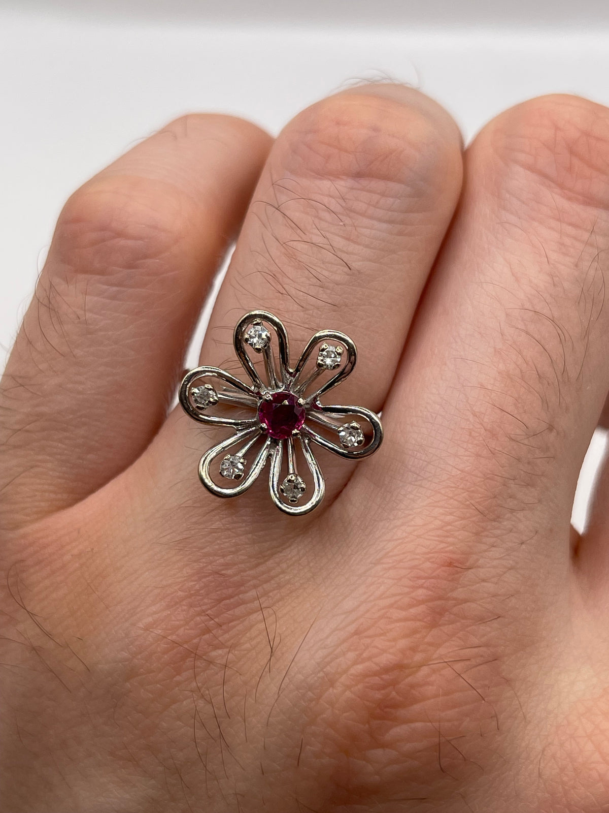 18ct white gold ruby and diamond ring