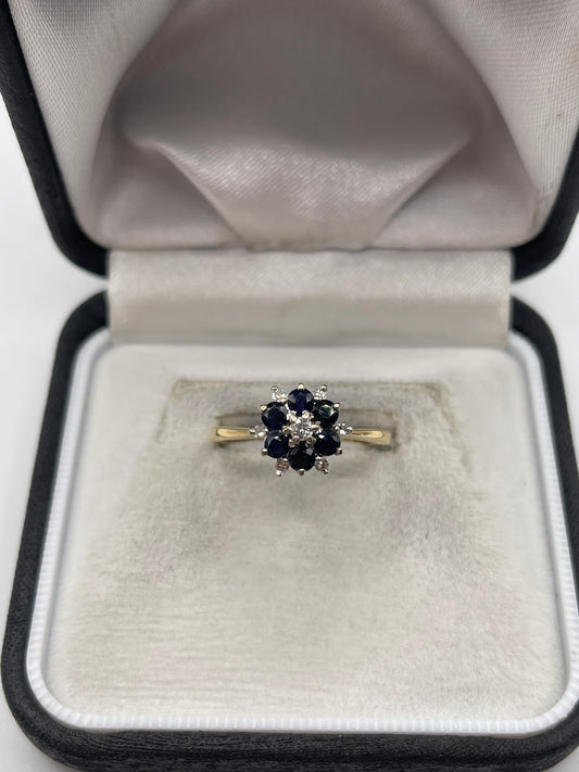 18ct gold sapphire and diamond ring