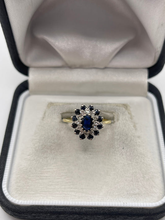 18ct gold sapphire and diamond ring