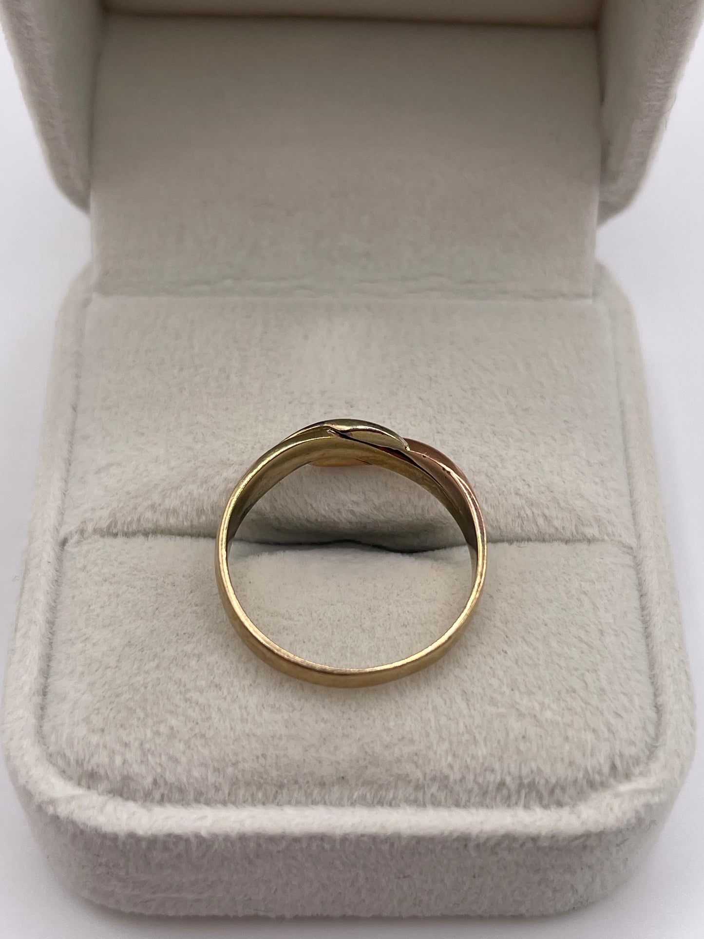 9ct tri gold ring
