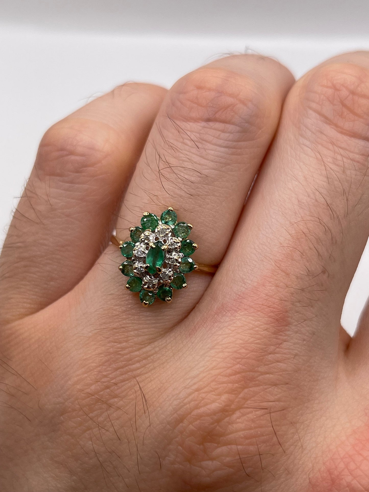 9ct gold emerald and diamond cluster ring