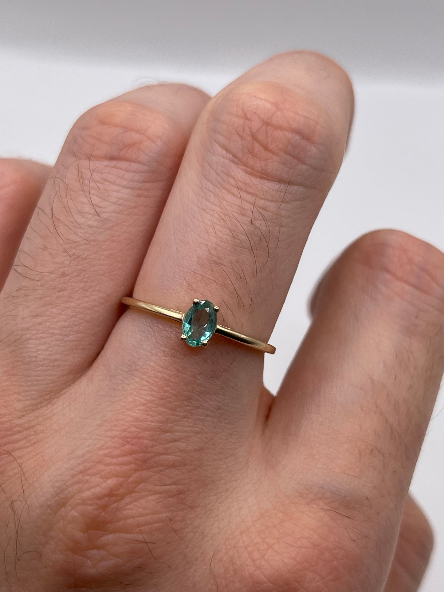 9ct gold emerald ring