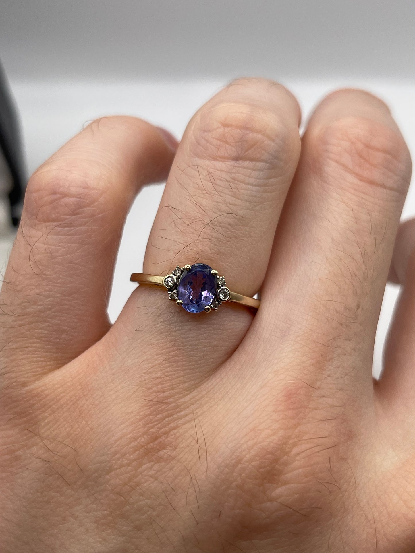 9ct gold tanzanite and zircon ring